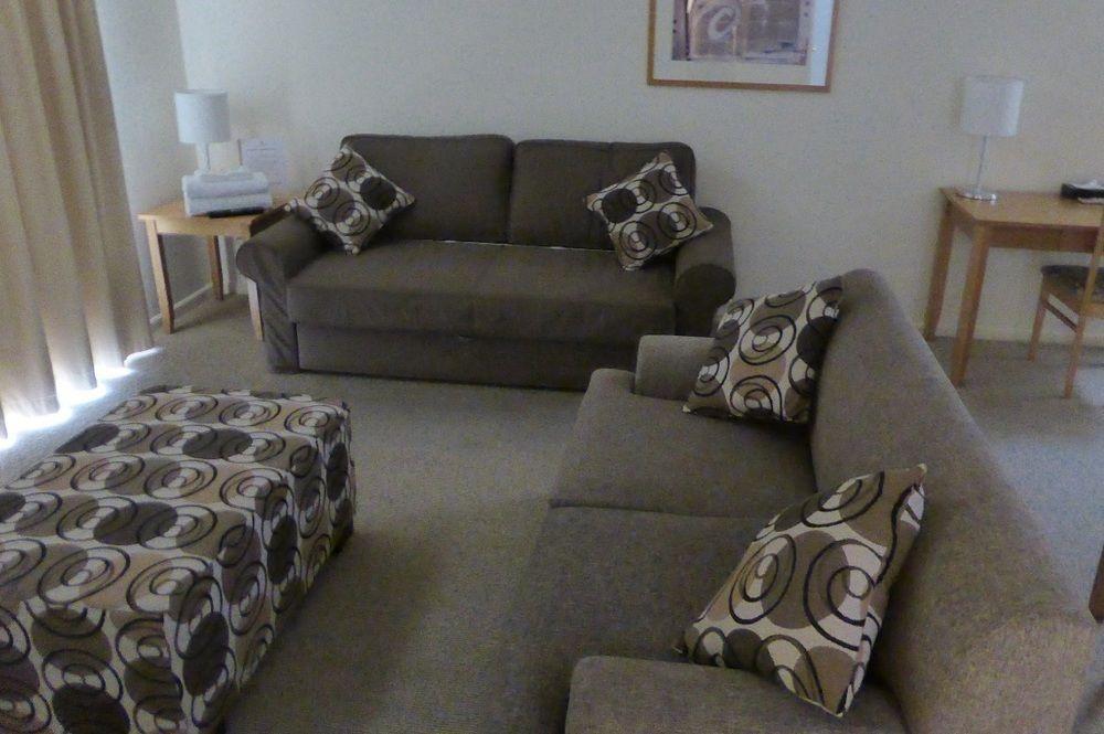 Lifestyle At Ferntree Aparthotel 4*